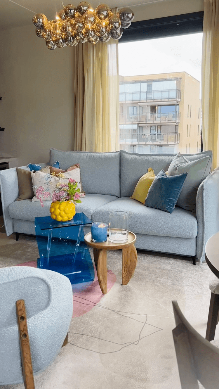 KATTEN | Schönes Schlafsofa in Samt oder Manchester | SWEEF